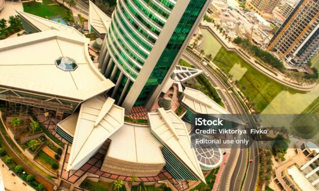 Almas tower : un bijou architectural au cœur de Dubaï