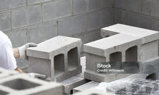 Briques pavés et parpaings : tout ce que vous devez savoir pour vos projets de construction