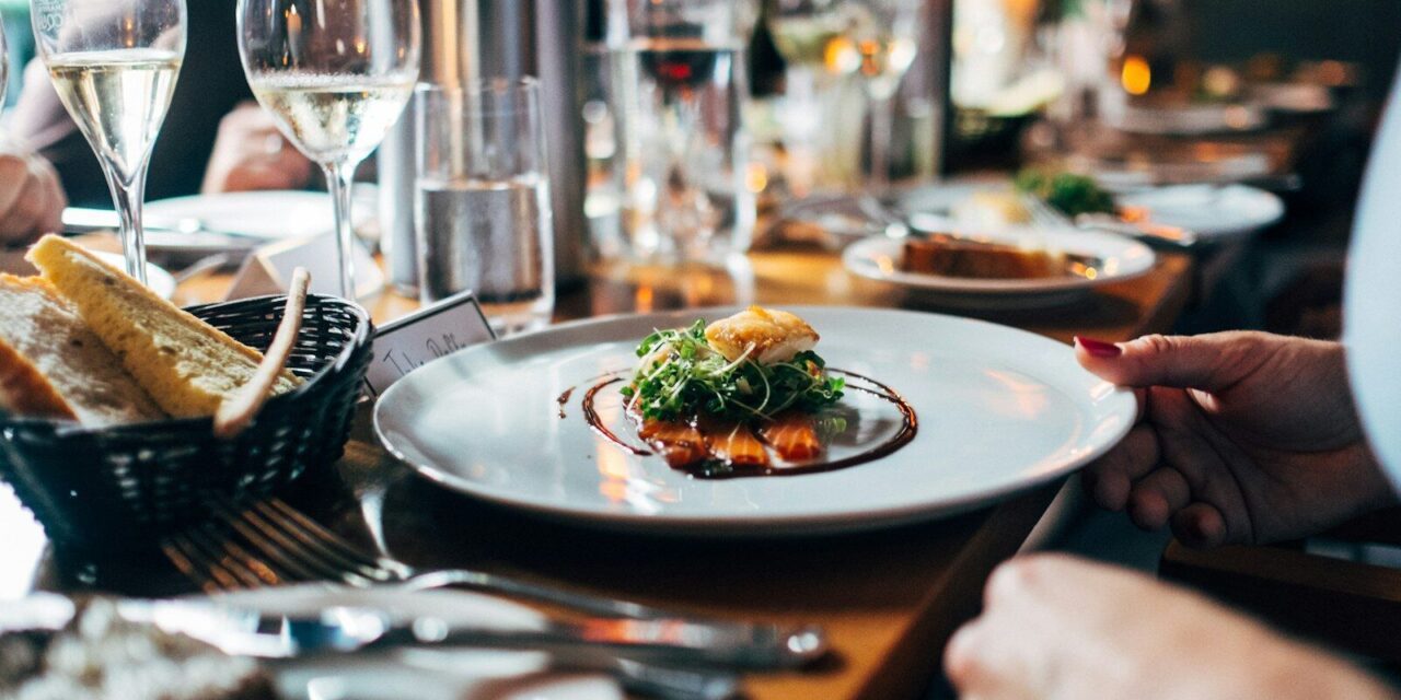 La cuisine rustique : un levier d’authenticité et de différenciation pour les acteurs du business